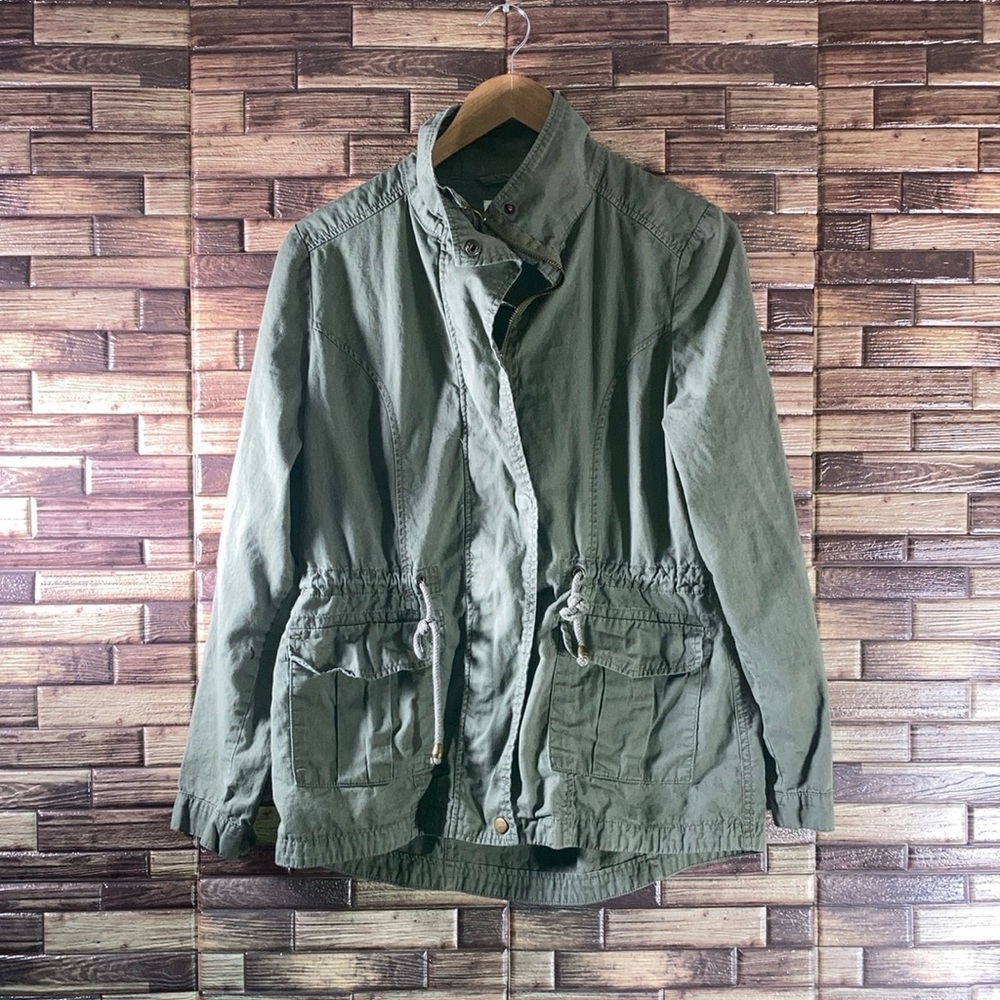 EUC Iris Los Angeles Green Military Jacket Size Medium Front Zip & Button